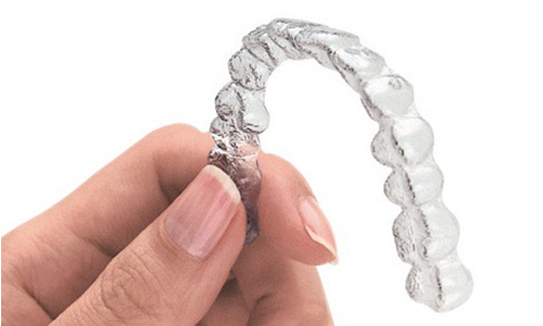 マウスピース矯正